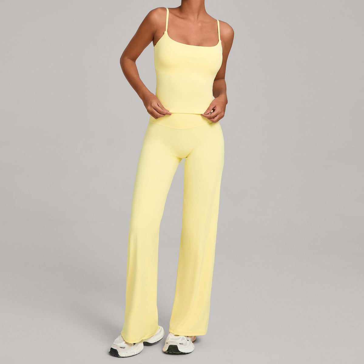 American style Outdoor Sports fitting Yoga Suit For Women